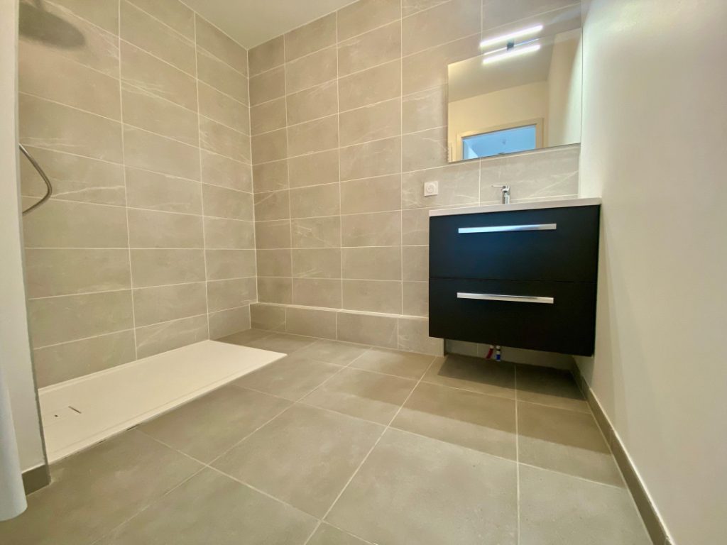 Appartement neuf magnifique T4 de 80.68 m² – LOT 106